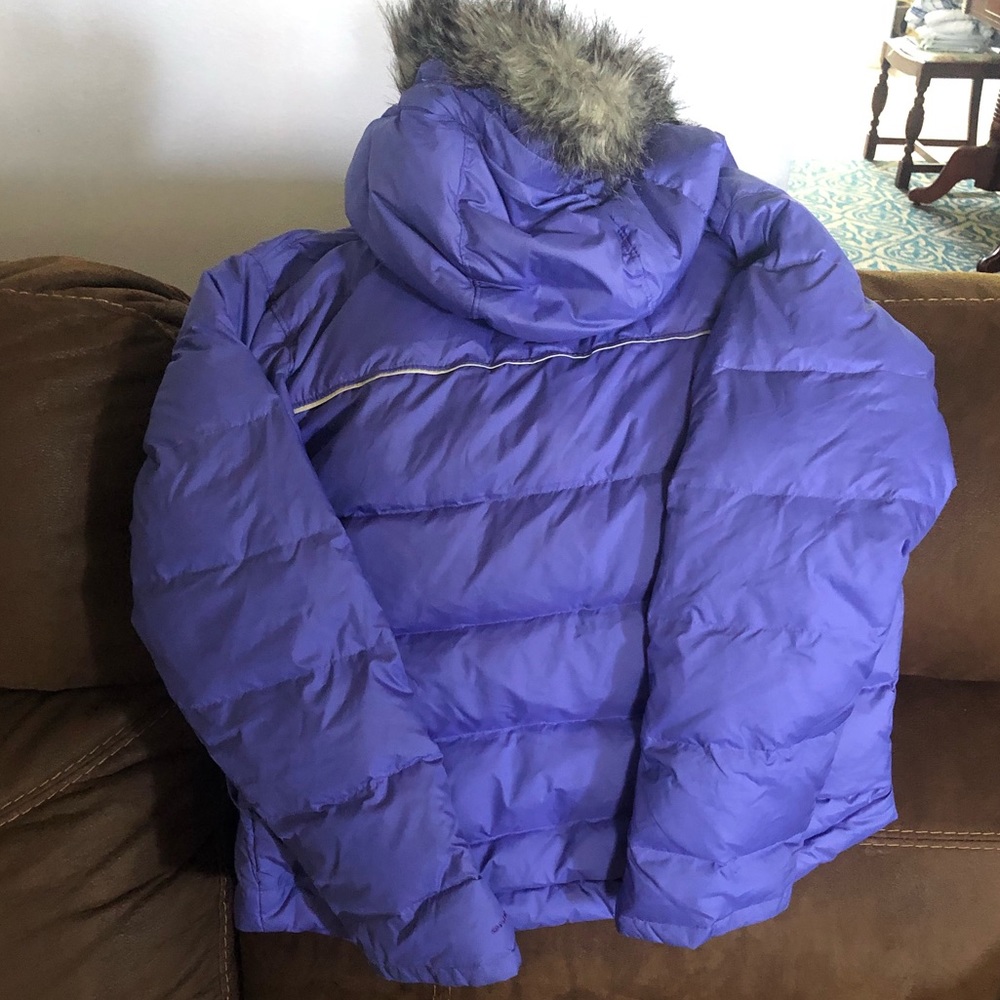 Columbia Size Medium Winter Jacket. Color:Blue/Purple. Excellent condition.